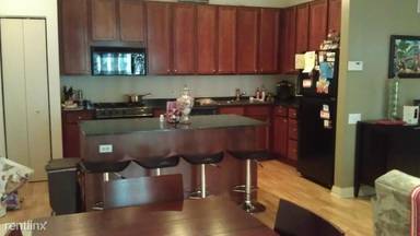 Main picture of 333 N Jefferson St