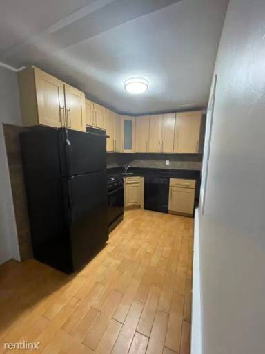 Main picture of 37 Duncan Ave