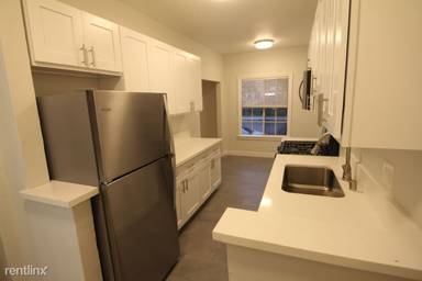 Main picture of 1317 N Bronson Ave