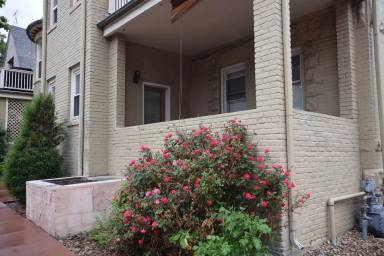 Main picture of 813 E 14th Ave