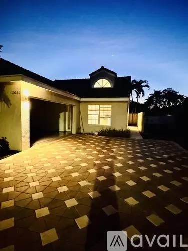 Main picture of 10291 Fanfare Dr