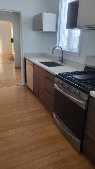 Main picture of 5429 Van Fleet Ave