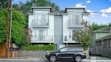 Main picture of 12224 Greenwood Ave N