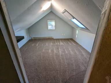 Main picture of 1220 SW E Ave