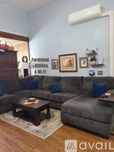 Main picture of 17 N 2nd St