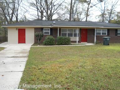 Main picture of 208 Cardinal Ln