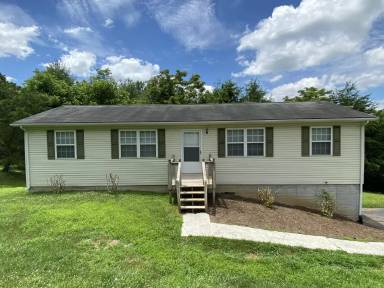 Main picture of 207 Middleton St