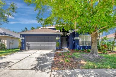 Main picture of 6337 Bridgecrest Dr