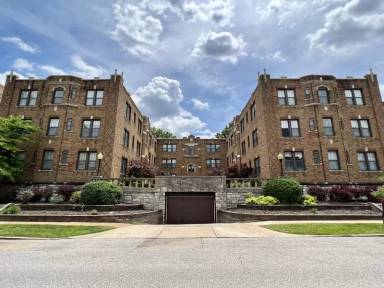 Main picture of 6240 Southwood Ave