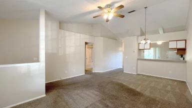 Main picture of 164 Reserve Cir