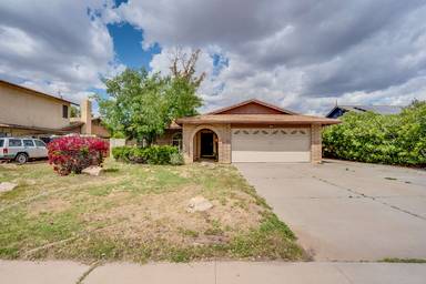 Main picture of 3410 W Juniper Ave
