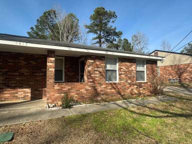 Main picture of 4613 Renee St