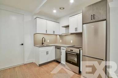 Main picture of 1365 Nostrand Ave