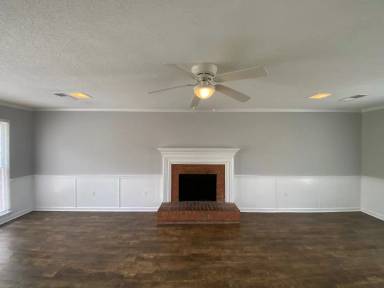 Main picture of 5011 Pheasant Run Ln