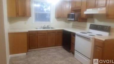 Main picture of 132 3rd St