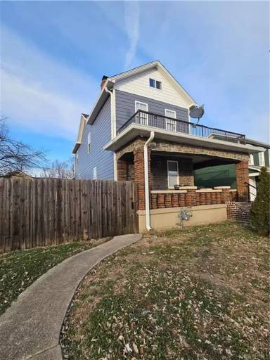 Main picture of 925 Xenia Ave