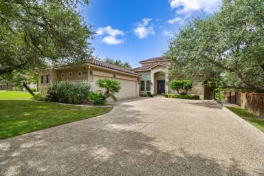 Main picture of 24915 Estancia Cir