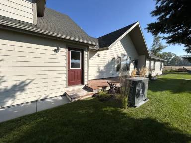 Main picture of 9100 Chapman Rd