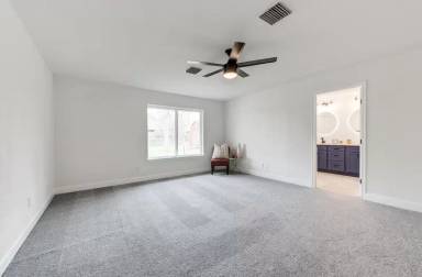 Main picture of 7425 Hightower Dr