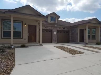 Main picture of 7102-18 Faith Way