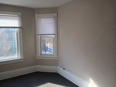 Main picture of 1710 W Mineral St
