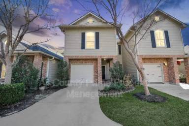 Main picture of 823 Sterling Creek Cir