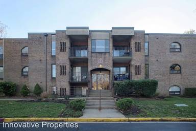 Main picture of 8 Silverwood Cir