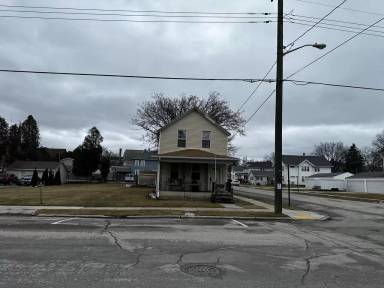 Main picture of 702 Chicago St