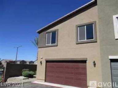 Main picture of Fire Glow Avenue