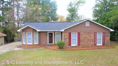 Main picture of 5820 Laing St