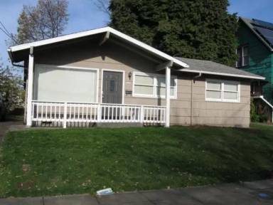 Main picture of 3623 SE Rhine St