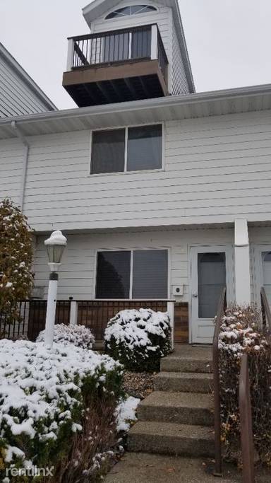 Main picture of 1500 5th St NW