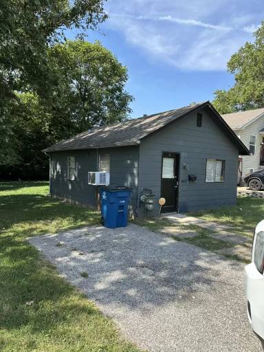 Main picture of 10039 Baron Dr