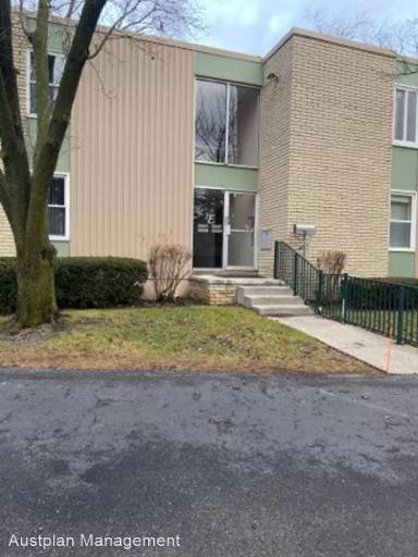 Main picture of 33227 Fargo St