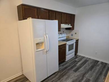 Main picture of 1226 W Sheridan St