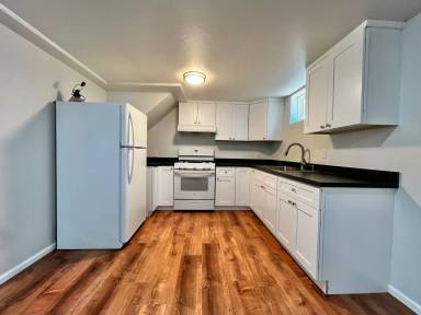 Main picture of 2102 8th Ave