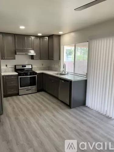Main picture of 8721 Belfast Cir
