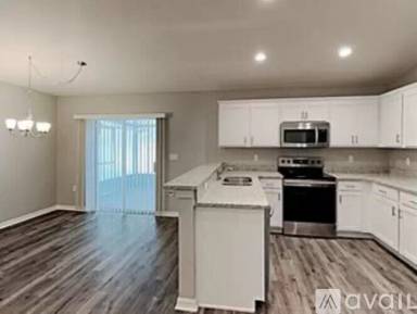 Main picture of 907 Pearly Ridge Ln