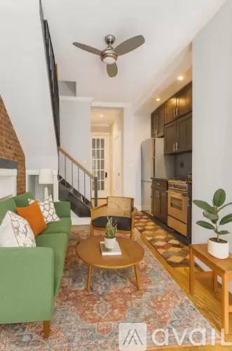 Main picture of 226 Mott St New York, NY 10012
