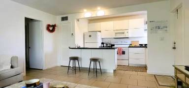 Main picture of 2830 NE 30th Pl