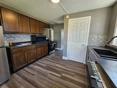 Main picture of 1502 1st St SW