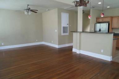 Main picture of 757 King St