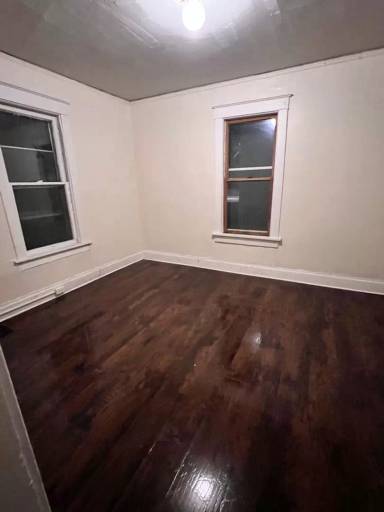 Main picture of 106-108 W Keefe Ave
