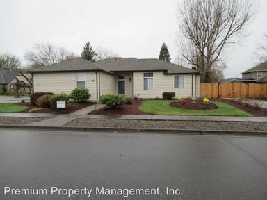 Main picture of 645 N 12th Ave