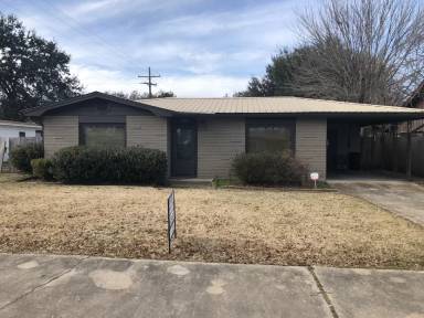 Main picture of 2250 6th St