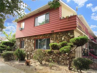 Main picture of 2261 Pine Avenue - 7