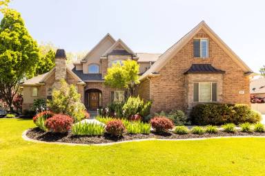 Main picture of 952 E Crosswind Way