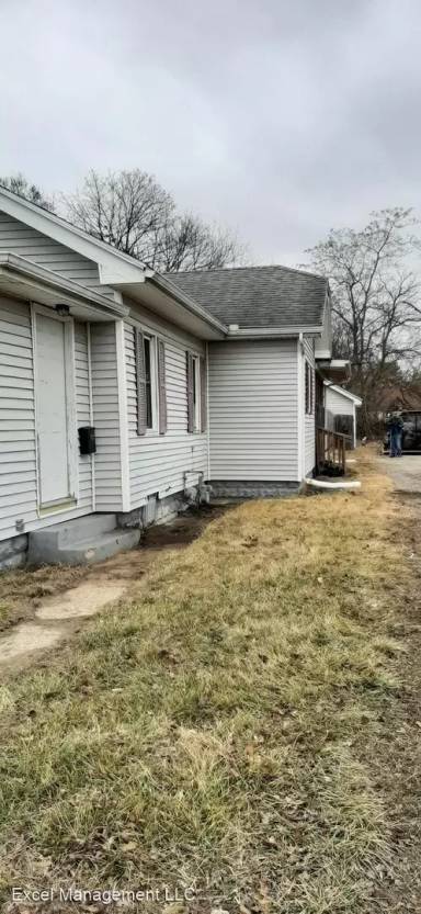 Main picture of 1032 N Elmer St