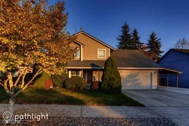 Main picture of 2711 NE 148th Ave