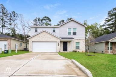 Main picture of 15673 Del Norte Dr